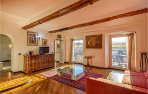 3 Bedroom Cozy Apartment In Genova